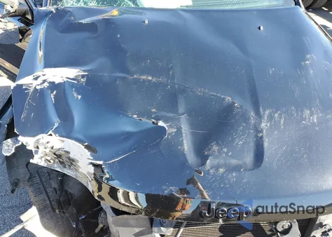 2019 Jeep Grand Cherokee Laredo from USA, damaged, VIN 1C4RJFAG9KC670344